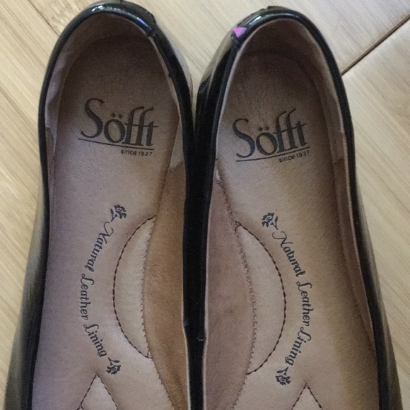 Sofft Patent Leather Ballet Flats - Picture 3 of 8